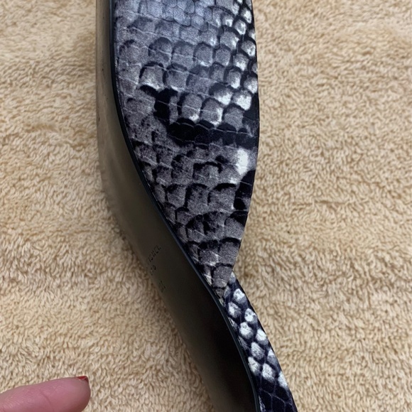 Marc Fisher Ltd Rosa Pointy Toe Slip-On Dress Mules - Picture 8 of 8